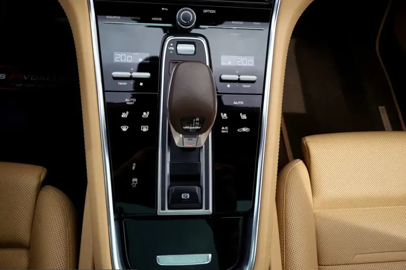 Porsche Panamera din 2023 cu 57.252 km - oferta POR253477 - foto 17