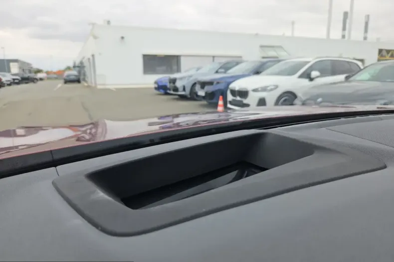 BMW X4 (Seria X) din 2025 cu 21.556 km - oferta BMW253479 - foto 24