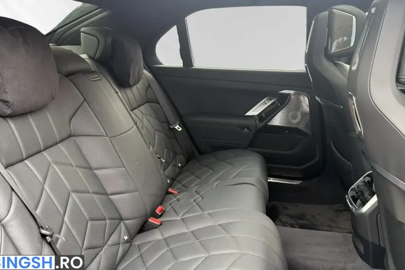 BMW 750 (Seria 7) din 2025 cu 10.700 km - oferta BMW253480 - foto 11