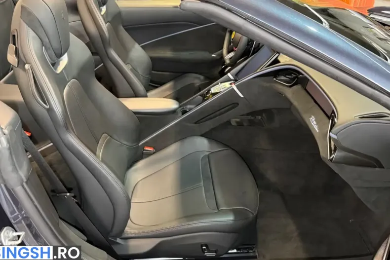 Ferrari Roma din 2024 cu 10.900 km - oferta FER253481 - foto 15