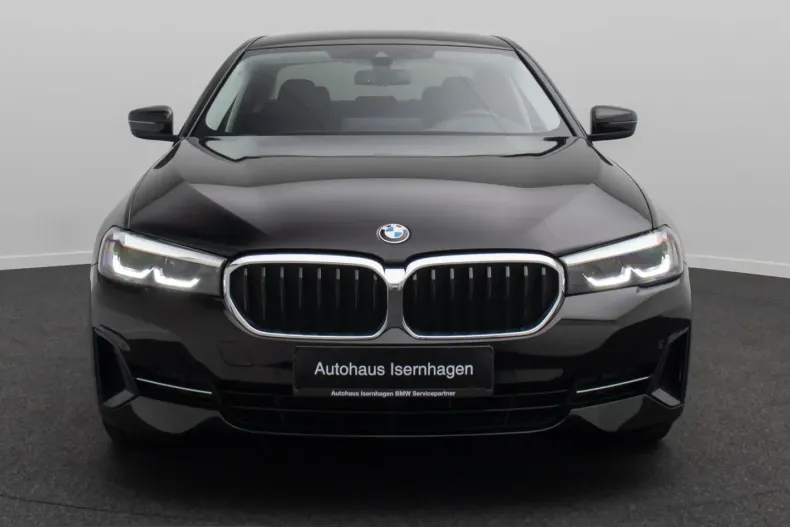 BMW 520 (Seria 5) din 2023 cu 60.466 km - oferta BMW253487 - foto 3