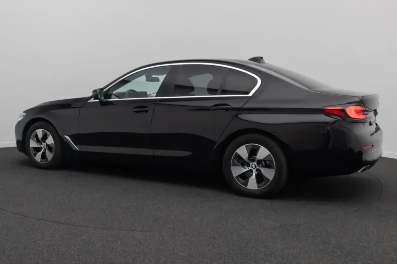 BMW 520 (Seria 5) din 2023 cu 60.466 km - oferta BMW253487 - foto 11