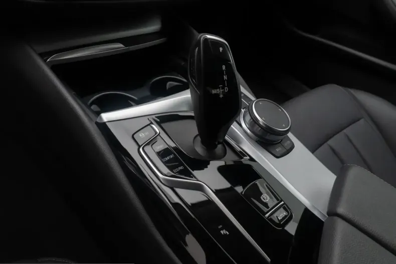 BMW 520 (Seria 5) din 2023 cu 60.466 km - oferta BMW253487 - foto 19