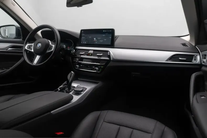 BMW 520 (Seria 5) din 2023 cu 60.466 km - oferta BMW253487 - foto 33