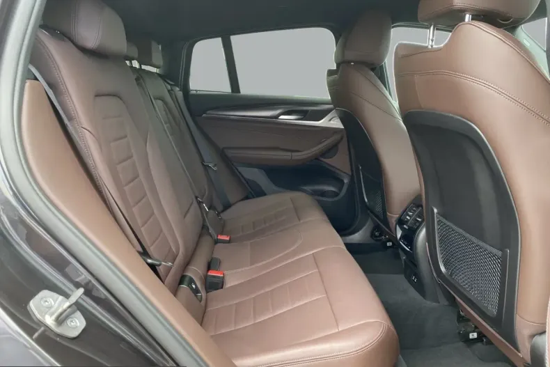 BMW X4 (Seria X) din 2022 cu 96.343 km - oferta BMW253491 - foto 19