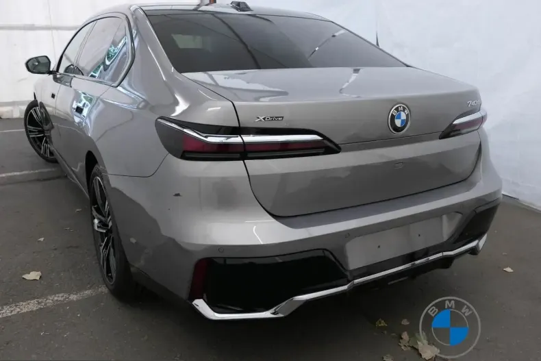 BMW 740 (Seria 7) din 2025 cu 24.800 km - oferta BMW253503 - foto 3