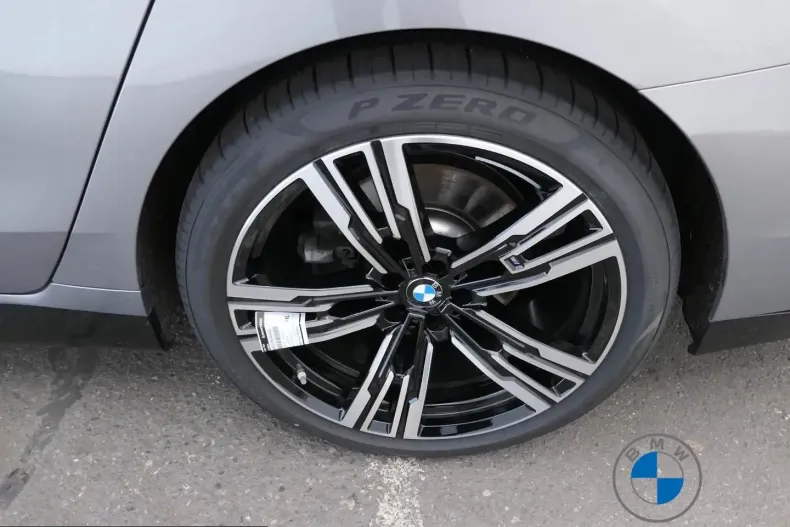 BMW 740 (Seria 7) din 2025 cu 24.800 km - oferta BMW253503 - foto 9
