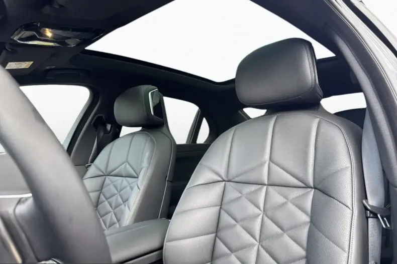 BMW 740 (Seria 7) din 2025 cu 26.385 km - oferta BMW253504 - foto 15