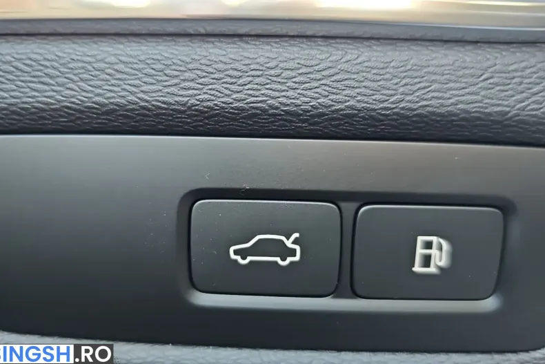 Volvo XC60 din 2024 cu 40.050 km - oferta VOL253505 - foto 19