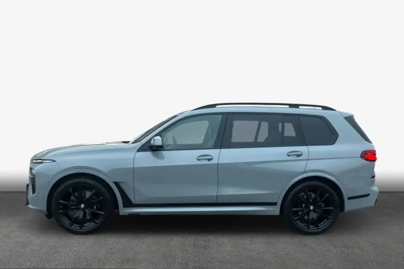 BMW X7 (Seria X) din 2023 cu 59.799 km - oferta BMW253525 - foto 5