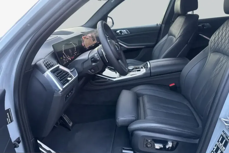 BMW X7 (Seria X) din 2023 cu 59.799 km - oferta BMW253525 - foto 10