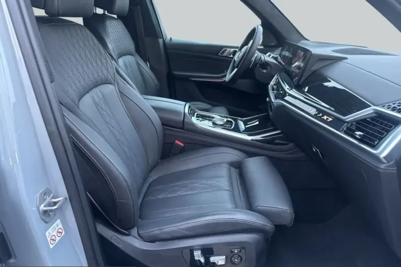 BMW X7 (Seria X) din 2023 cu 59.799 km - oferta BMW253525 - foto 13