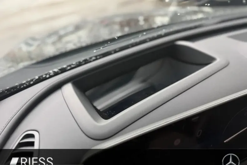 Mercedes-Benz C 63 AMG (Clasa C) din 2024 cu 33.952 km - oferta MER253535 - foto 15