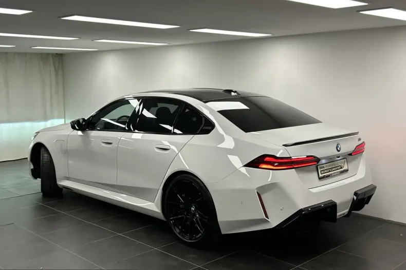 BMW M5 (Seria 5) din 2025 cu 20.000 km - oferta BMW253551 - foto 3