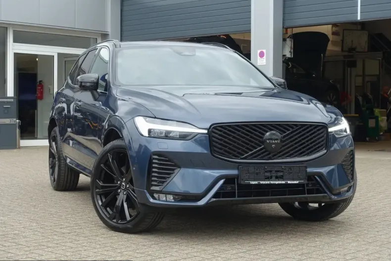 Volvo XC60 din 2025 cu 27.496 km - oferta VOL253561 - foto 3