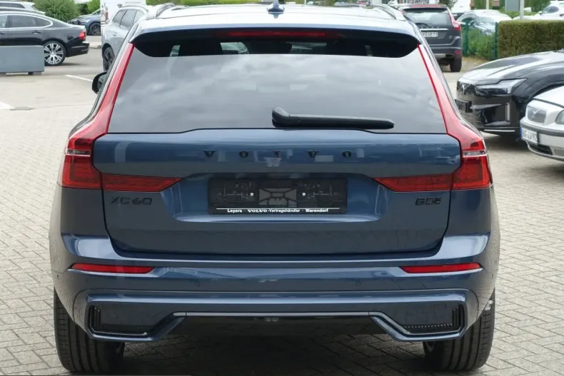 Volvo XC60 din 2025 cu 27.496 km - oferta VOL253561 - foto 5