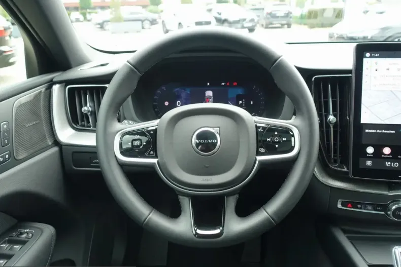 Volvo XC60 din 2025 cu 27.496 km - oferta VOL253561 - foto 13