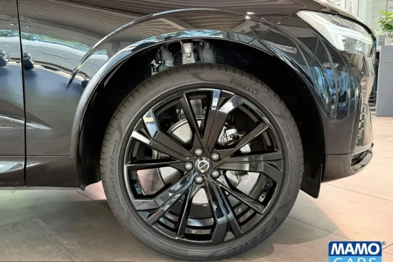 Volvo XC60 din 2025 cu 12.868 km - oferta VOL253562 - foto 14