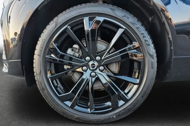 Volvo XC60 din 2025 cu 25.839 km - oferta VOL253565 - foto 7