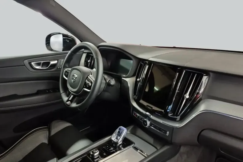 Volvo XC60 din 2025 cu 25.839 km - oferta VOL253565 - foto 12