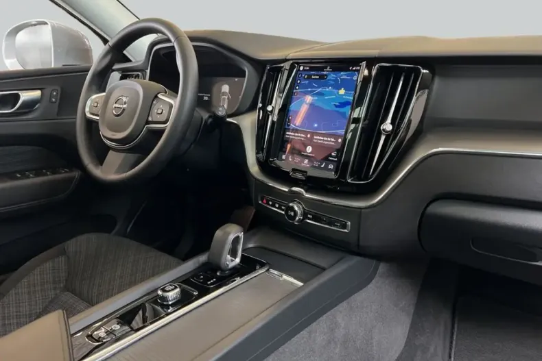 Volvo XC60 din 2025 cu 12.269 km - oferta VOL253566 - foto 14