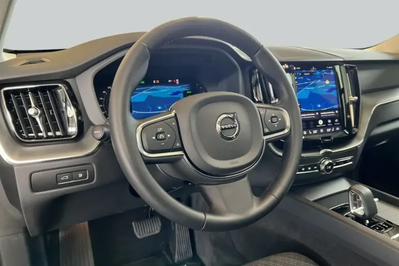 Volvo XC60 din 2025 cu 12.269 km - oferta VOL253566 - foto 15