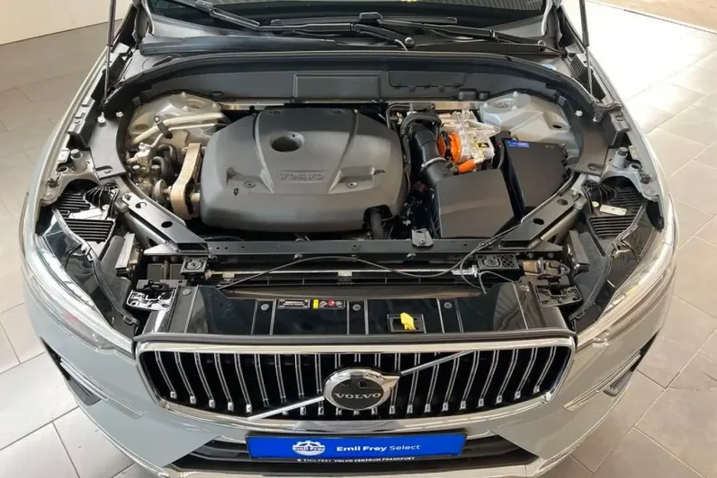 Volvo XC60 din 2025 cu 12.269 km - oferta VOL253566 - foto 27