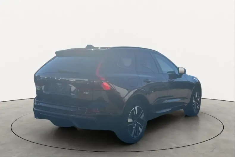 Volvo XC60 din 2025 cu 21.081 km - oferta VOL253567 - foto 3