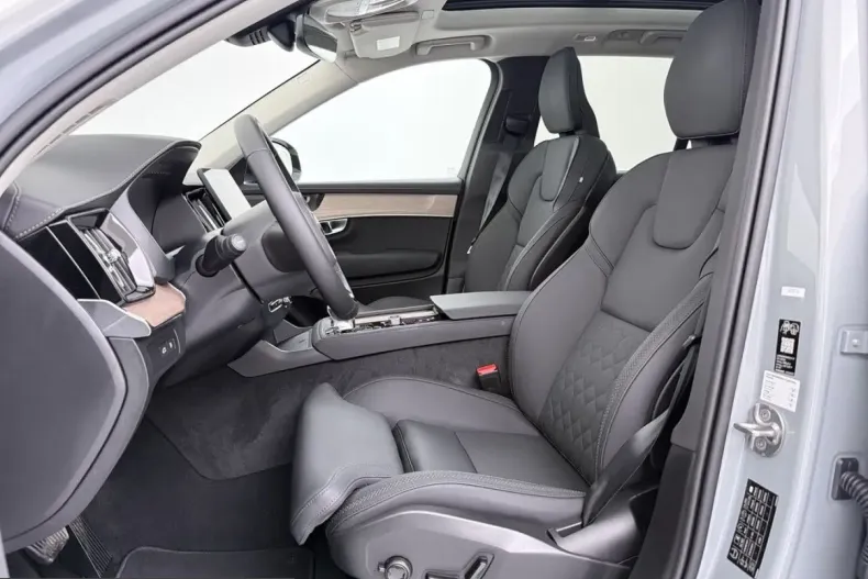 Volvo XC90 din 2025 cu 21.807 km - oferta VOL253568 - foto 11