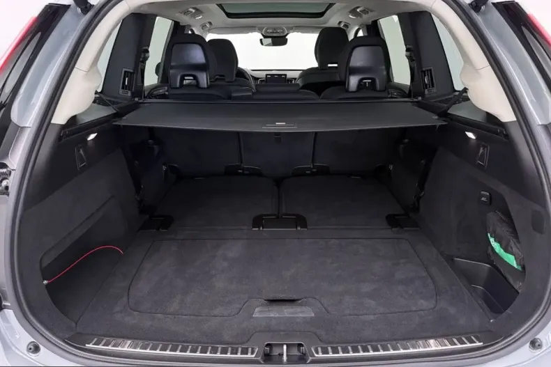 Volvo XC90 din 2025 cu 21.807 km - oferta VOL253568 - foto 15