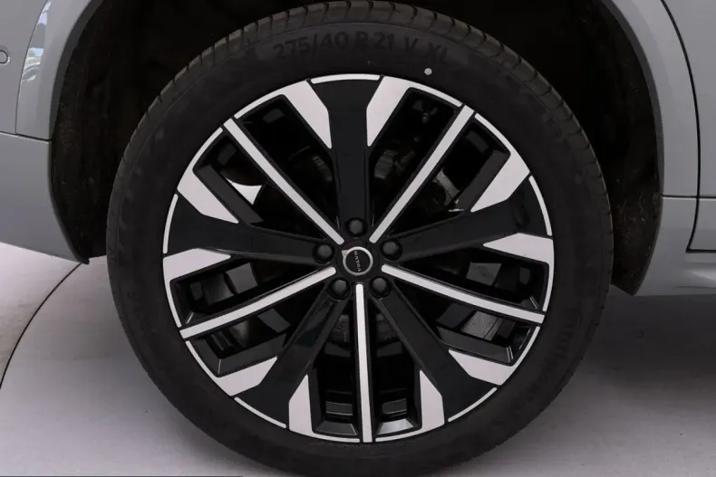 Volvo XC90 din 2025 cu 21.807 km - oferta VOL253568 - foto 21