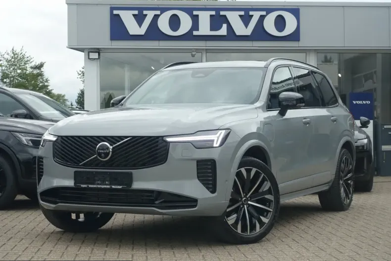 Volvo XC90 din 2025 cu 22.341 km - oferta VOL253569 - foto 1