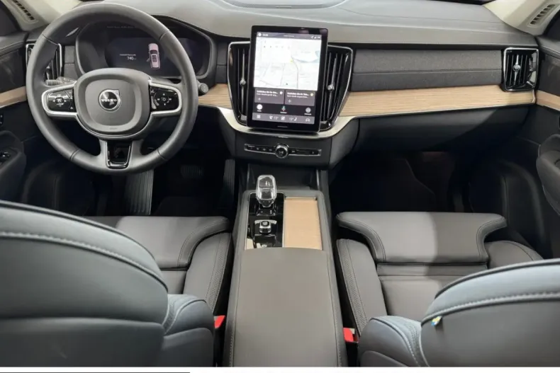 Volvo XC90 din 2025 cu 21.965 km - oferta VOL253570 - foto 7