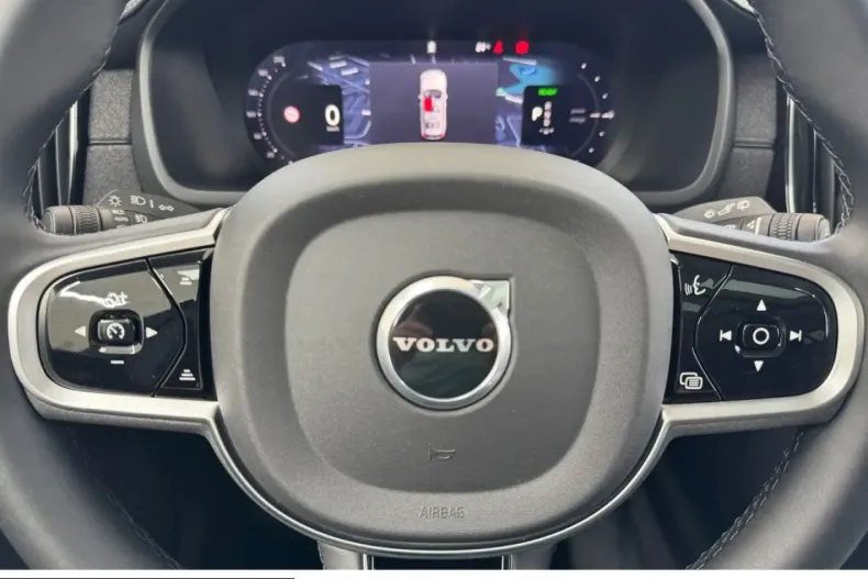 Volvo XC90 din 2025 cu 21.965 km - oferta VOL253570 - foto 22