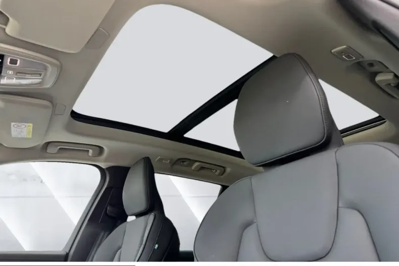 Volvo XC90 din 2025 cu 21.965 km - oferta VOL253570 - foto 29