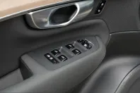 Volvo XC90 din 2025 cu 21.475 km - oferta VOL253571 - foto 16