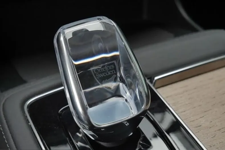 Volvo XC90 din 2025 cu 21.475 km - oferta VOL253571 - foto 24