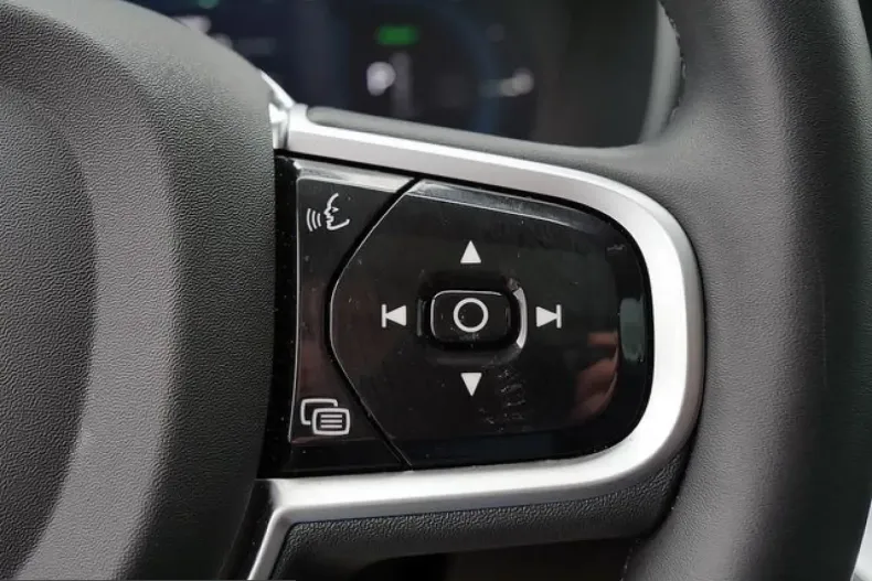 Volvo XC90 din 2025 cu 21.475 km - oferta VOL253571 - foto 30