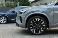 Volvo XC90 din 2025 cu 13.955 km - oferta VOL253576 - foto 3