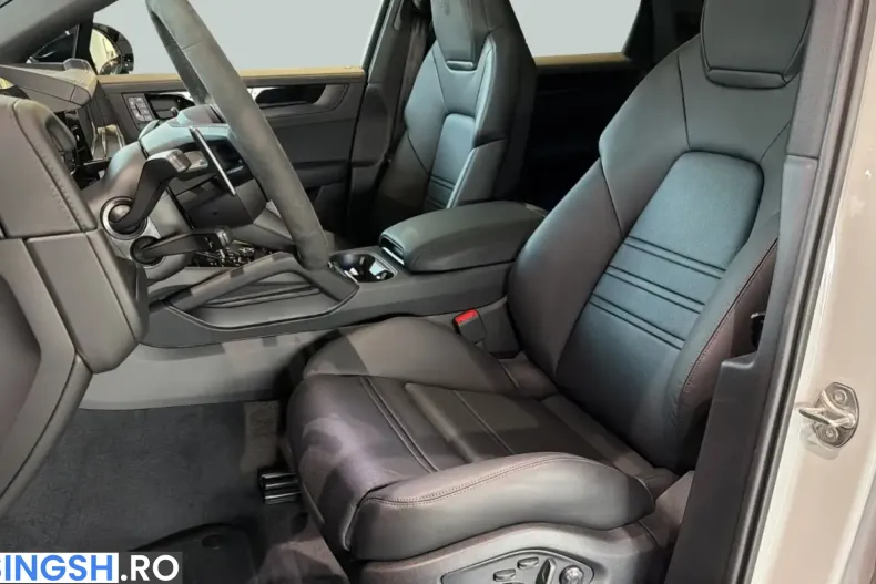 Porsche Cayenne din 2026 cu 13.900 km - oferta POR253581 - foto 11