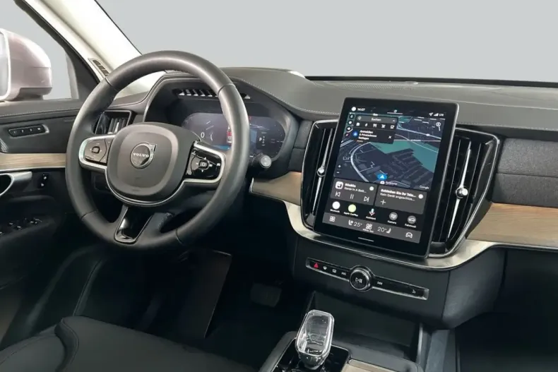 Volvo XC90 din 2025 cu 11.181 km - oferta VOL253587 - foto 13