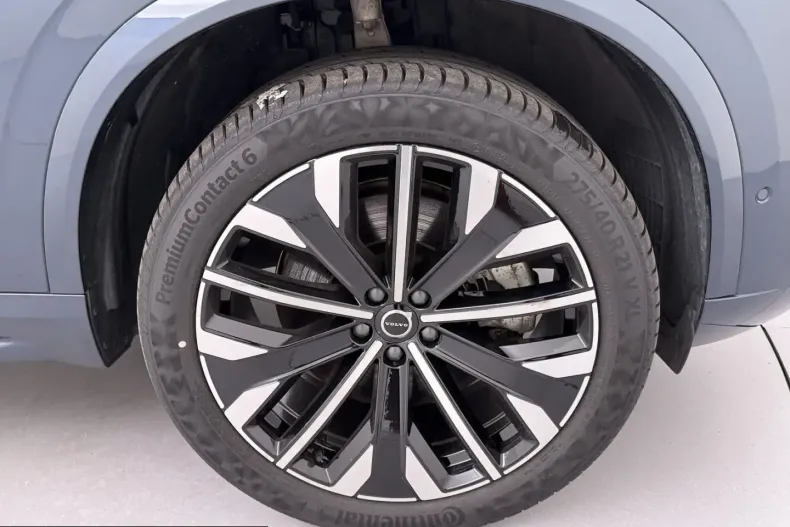 Volvo XC90 din 2025 cu 15.653 km - oferta VOL253589 - foto 29