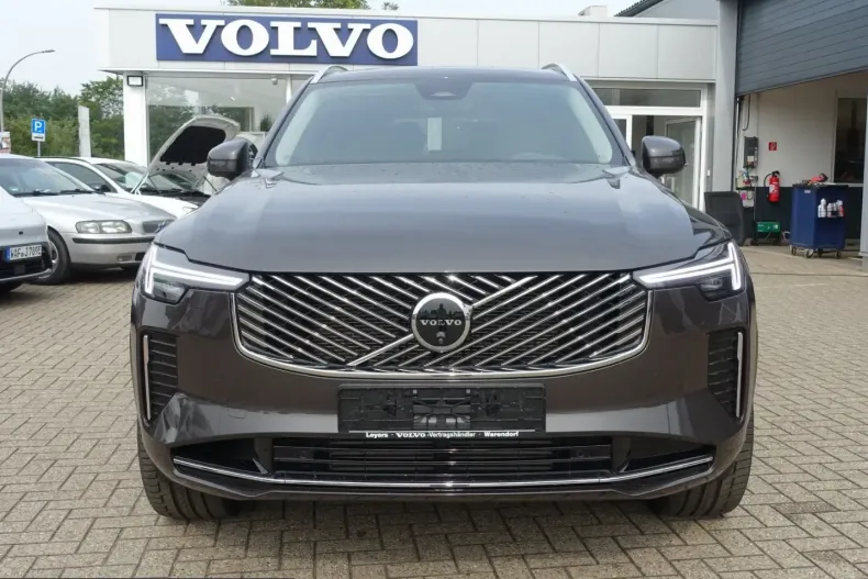 Volvo XC90 din 2025 cu 16.806 km - oferta VOL253590 - foto 5