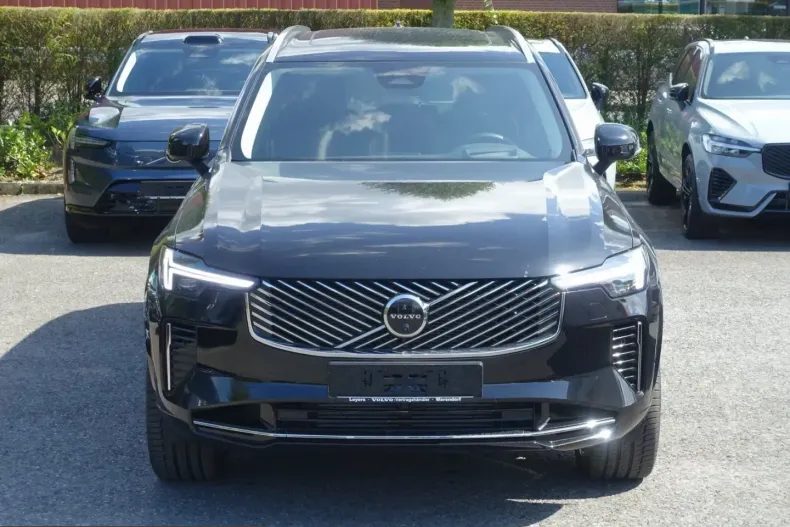Volvo XC90 din 2025 cu 19.250 km - oferta VOL253591 - foto 6