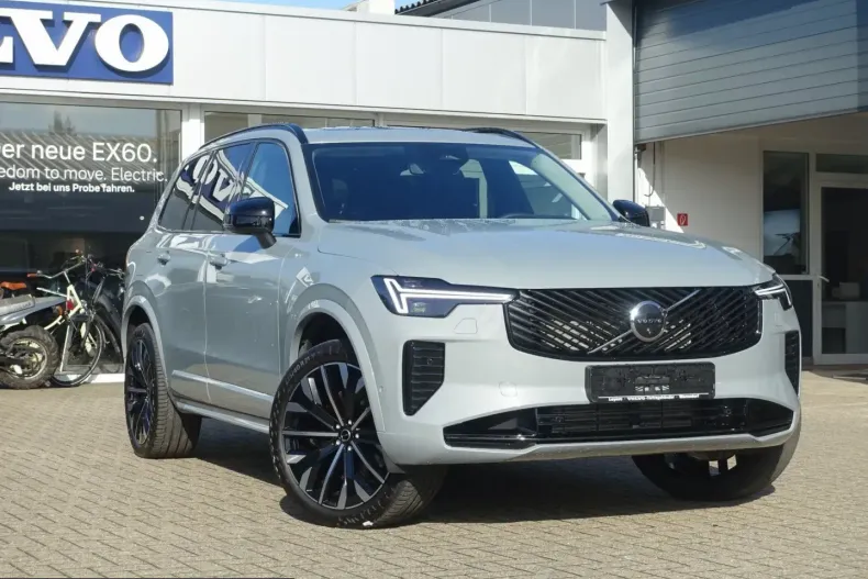 Volvo XC90 din 2025 cu 23.208 km - oferta VOL253592 - foto 3