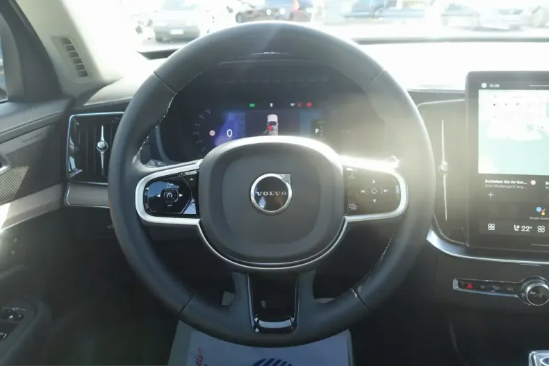 Volvo XC90 din 2025 cu 23.208 km - oferta VOL253592 - foto 13