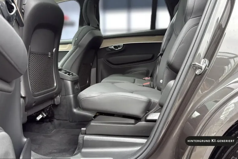 Volvo XC90 din 2025 cu 20.500 km - oferta VOL253594 - foto 13