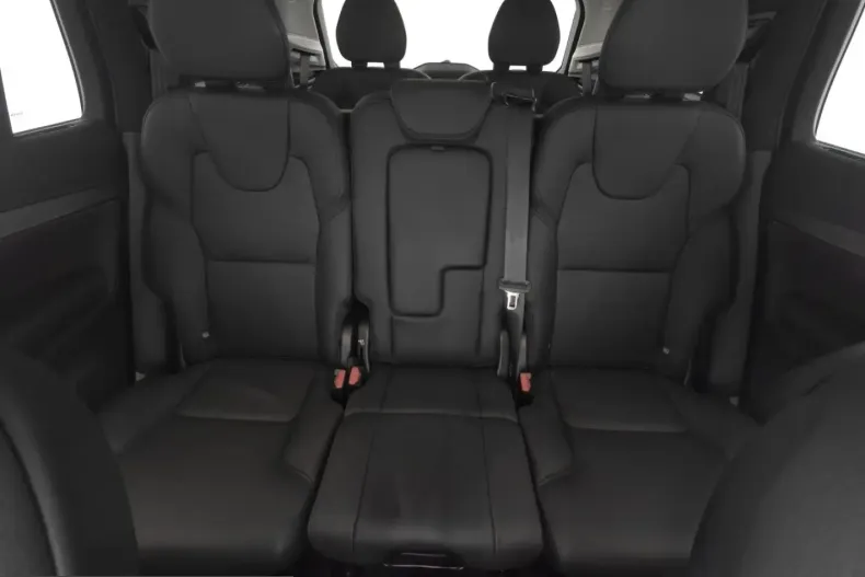 Volvo XC90 din 2025 cu 26.995 km - oferta VOL253595 - foto 5