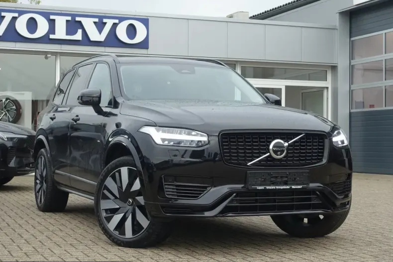 Volvo XC90 din 2025 cu 51.950 km - oferta VOL253596 - foto 3