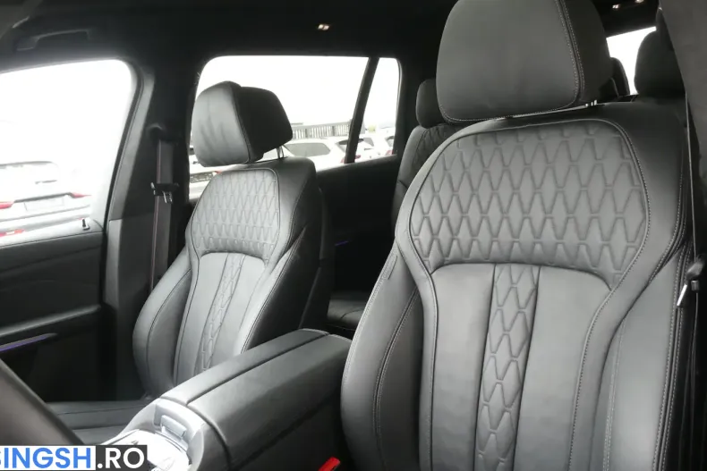 BMW X7 (Seria X) din 2024 cu 52.806 km - oferta BMW253621 - foto 7